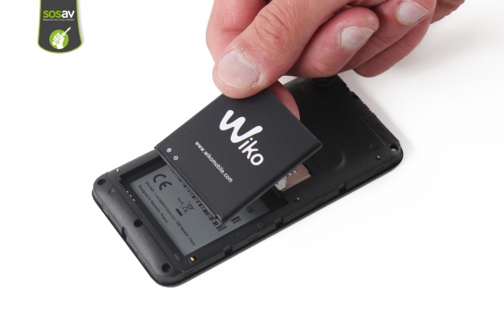 Guide photos remplacement carte sim Wiko Sunny 2  (Etape 4 - image 3)