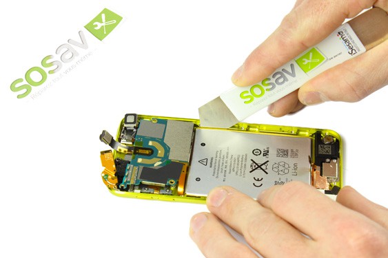 Guide photos remplacement bouton power iPod Touch 5e Gen (Etape 26 - image 1)