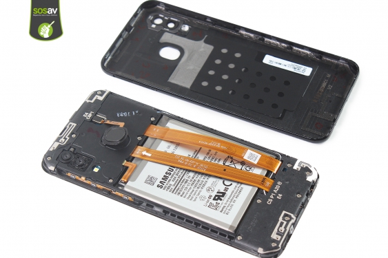 Guide photos remplacement batterie Galaxy A20e (Etape 6 - image 1)