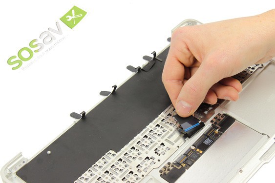 Guide photos remplacement clavier MacBook Air 11" Fin 2010 (EMC 2393) (Etape 59 - image 2)