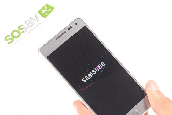Guide photos remplacement connecteur de charge Samsung Galaxy Alpha (Etape 1 - image 4)