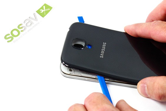 Guide photos remplacement caméra avant Samsung Galaxy S4 (Etape 2 - image 3)