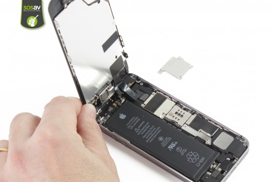 Guide photos remplacement ecran iPhone SE (Etape 7 - image 4)