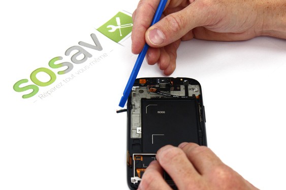 Guide photos remplacement bouton power Samsung Galaxy S3 (Etape 14 - image 4)