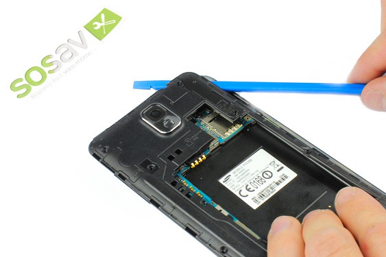 Guide photos remplacement caméra avant + capteur proximité  (Etape 7 - image 1)