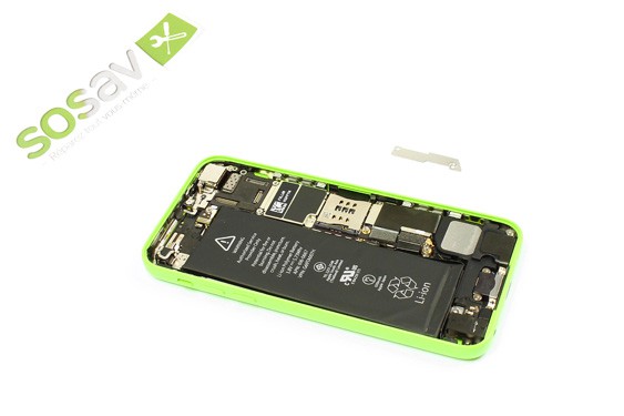 Guide photos remplacement bouton vibreur iPhone 5C (Etape 10 - image 4)