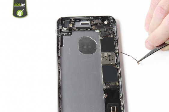 Guide photos remplacement bouton power iPhone 6S Plus (Etape 32 - image 4)