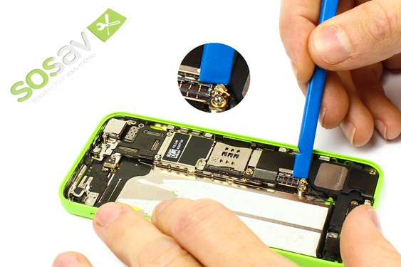 Guide photos remplacement connecteur de charge iPhone 5C (Etape 14 - image 1)