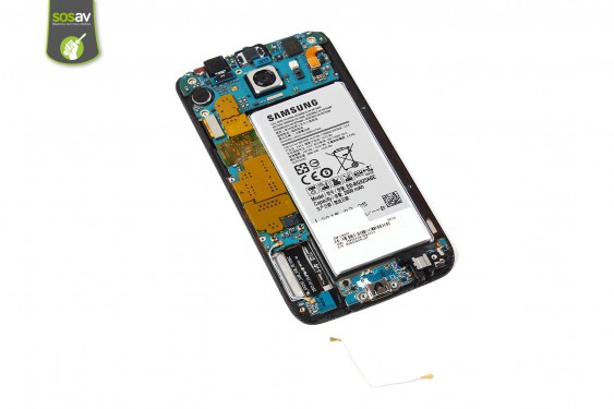 Guide photos remplacement câble d'interconnexion de l'antenne gsm Samsung Galaxy S6 Edge (Etape 9 - image 1)