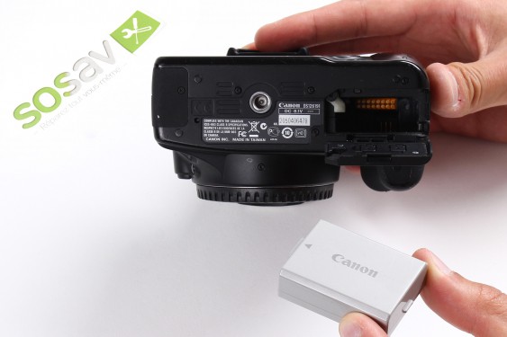 Guide photos remplacement capteur de l'autofocus Canon EOS 1000D / Rebel XS / Kiss F (Etape 6 - image 3)