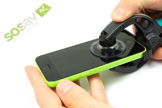 Guide photos remplacement vibreur iPhone 5C (Etape 2 - image 3)