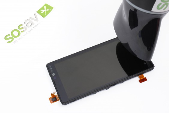 Guide photos remplacement vitre tactile Lumia 820 (Etape 13 - image 2)