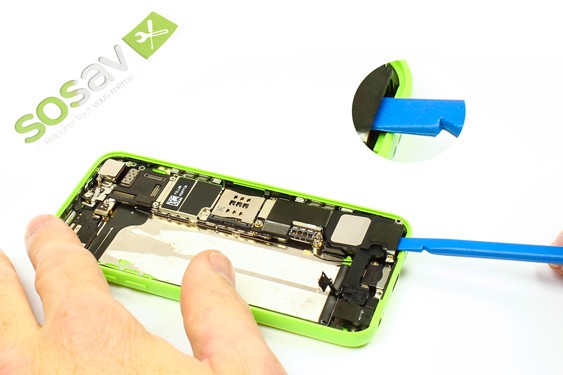 Guide photos remplacement connecteur de charge iPhone 5C (Etape 17 - image 2)