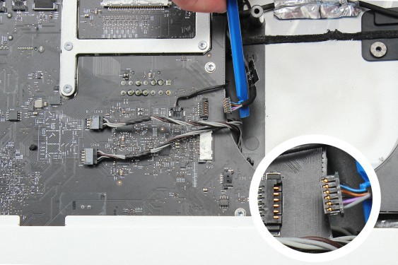 Guide photos remplacement ventilateur du disque dur iMac 27" fin 2009 (EMC 2309 et 2374) (Etape 46 - image 3)