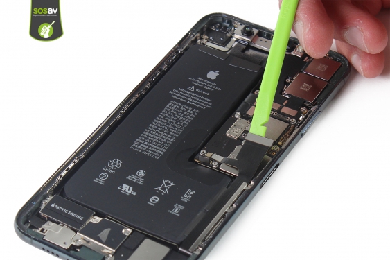 Guide photos remplacement carte mère iPhone 11 Pro Max (Etape 10 - image 2)