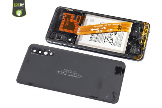 Guide photos remplacement connecteur de charge Galaxy A30s (Etape 7 - image 1)