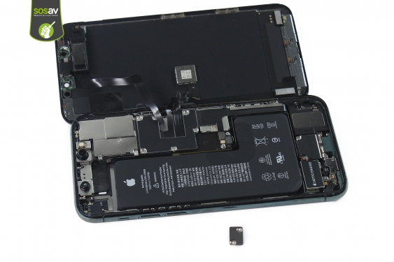 Guide photos remplacement châssis complet iPhone 11 Pro (Etape 8 - image 4)