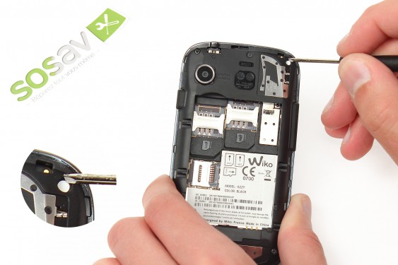 Guide photos remplacement bouton power Wiko Ozzy (Etape 6 - image 1)