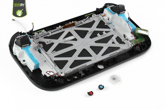 Guide photos remplacement boutons du bas Gamepad Wii U (Etape 44 - image 1)