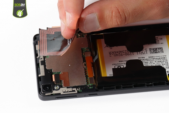Guide photos remplacement ecran Xperia E5 (Etape 7 - image 2)