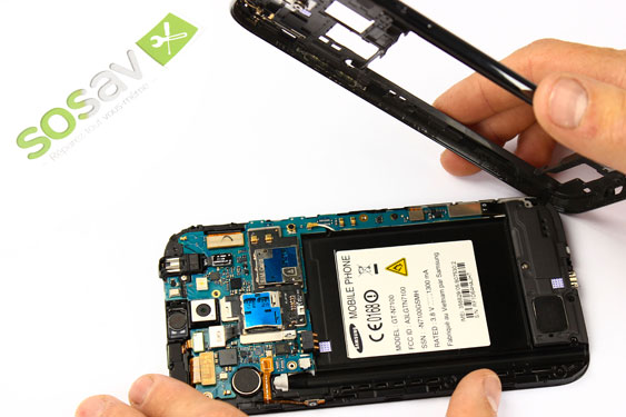 Guide photos remplacement haut parleur externe  (Etape 9 - image 2)