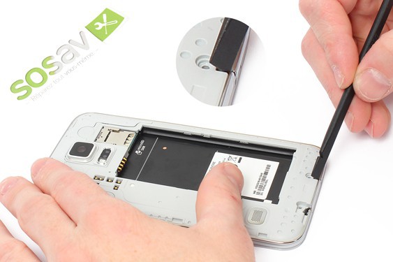 Guide photos remplacement haut parleur externe Samsung Galaxy S5 (Etape 23 - image 1)