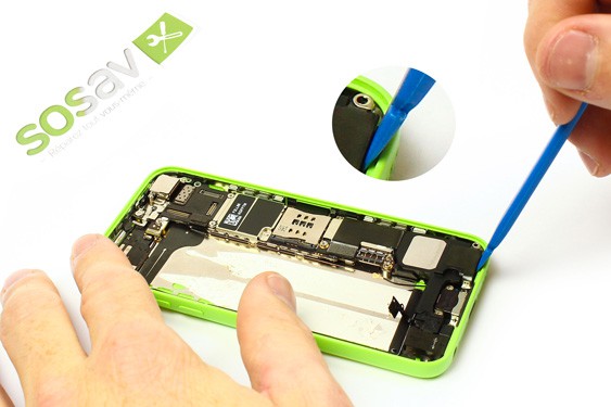 Guide photos remplacement connecteur de charge iPhone 5C (Etape 17 - image 1)