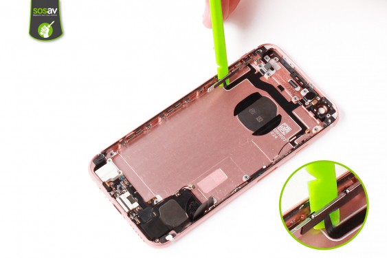 Guide photos remplacement nappe power, vibreur, volume, flash et micro externe iPhone 6S (Etape 36 - image 2)