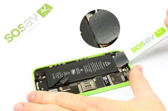 Guide photos remplacement bouton volume iPhone 5C (Etape 12 - image 1)