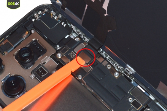 Guide photos remplacement connecteur de charge iPhone 16 Pro (Etape 5 - image 3)
