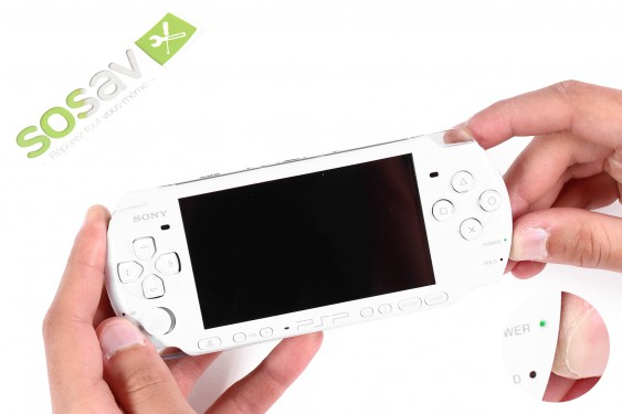 Guide photos remplacement nappe bouton start PSP 3000 (Etape 1 - image 3)