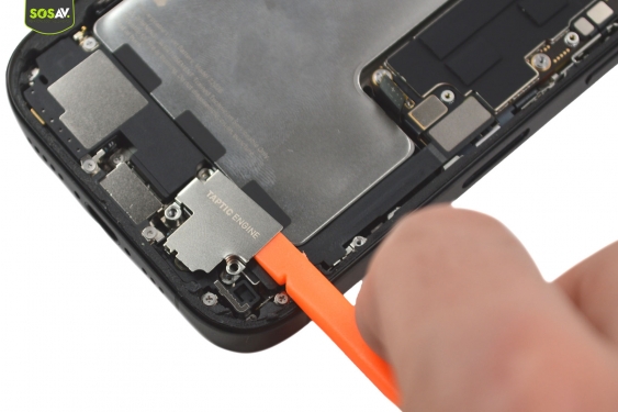 Guide photos remplacement connecteur de charge iPhone 16 Pro (Etape 6 - image 3)