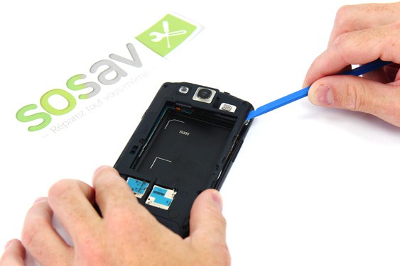Guide photos remplacement bouton power Samsung Galaxy S3 (Etape 6 - image 2)