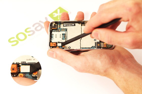 Guide photos remplacement connecteur de charge (dock) iPhone 3GS (Etape 10 - image 1)
