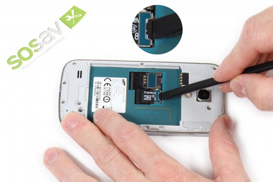 Guide photos remplacement caméra avant Samsung Galaxy S4 mini (Etape 8 - image 2)