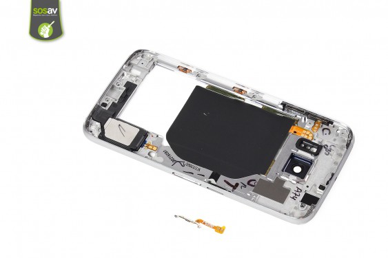 Guide photos remplacement bouton power Samsung Galaxy S6 (Etape 9 - image 4)