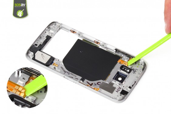 Guide photos remplacement nappe nfc / chargeur à induction Samsung Galaxy S6 (Etape 9 - image 1)