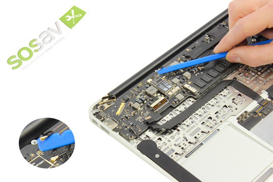 Guide photos remplacement ecran MacBook Air 11" Fin 2010 (EMC 2393) (Etape 28 - image 2)