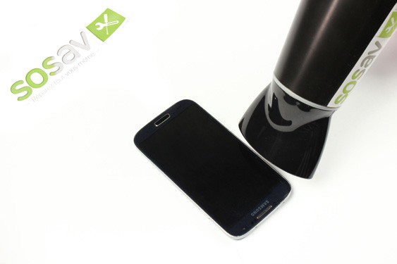 Guide photos remplacement vitre tactile Samsung Galaxy S4 (Etape 4 - image 4)