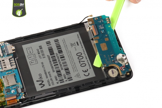 Guide photos remplacement connecteur de charge Wiko Rainbow Lite 4G  (Etape 12 - image 2)