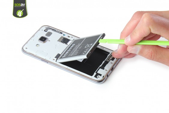 Guide photos remplacement carte mère Samsung Galaxy J5 2015 (Etape 4 - image 2)