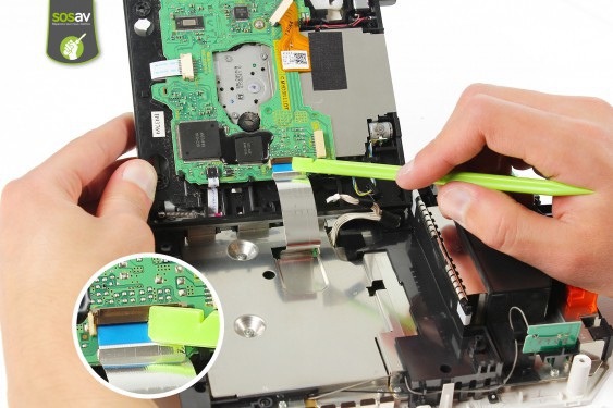 Guide photos remplacement câble d'alimentation du lecteur dvd Nintendo Wii (Etape 15 - image 4)
