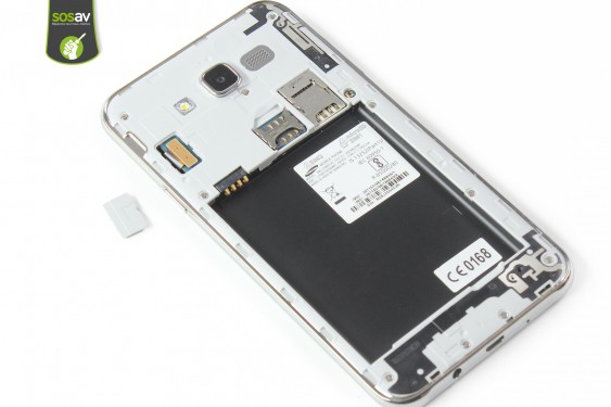 Guide photos remplacement châssis externe Galaxy J7 2015 (Etape 10 - image 4)