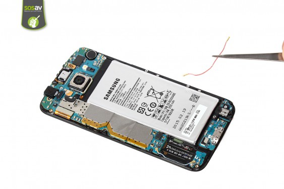 Guide photos remplacement câble d'interconnexion wifi Samsung Galaxy S6 (Etape 11 - image 2)