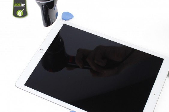 Guide photos remplacement haut-parleurs du bas iPad Pro 12,9" (2015) (Etape 6 - image 1)