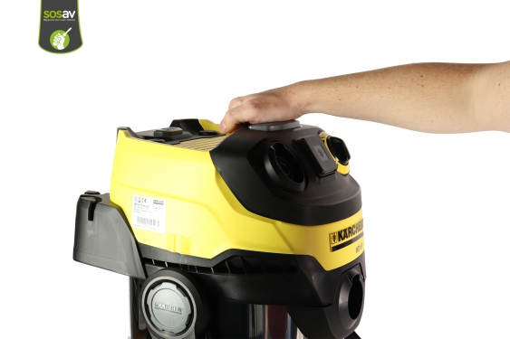 Guide photos remplacement bouton filtre & ressort Aspirateur Karcher WD 6 P Premium (Etape 5 - image 3)