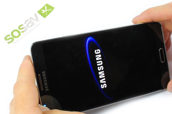 Guide photos remplacement prise jack + haut-parleur interne (Etape 1 - image 4)