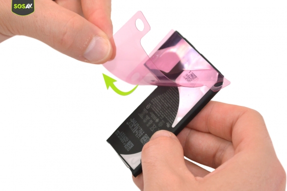 Guide photos remplacement batterie iPhone 15 Pro (Etape 11 - image 4)