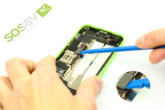 Guide photos remplacement connecteur de charge iPhone 5C (Etape 18 - image 1)