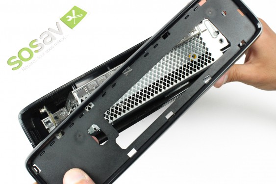 Guide photos remplacement câble d'alimentation du lecteur dvd Xbox 360 S (Etape 16 - image 2)